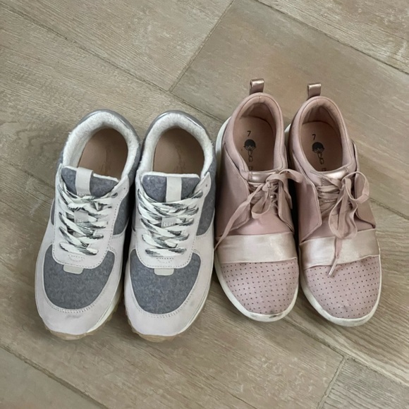 Sneaker Bundle - Picture 1 of 4